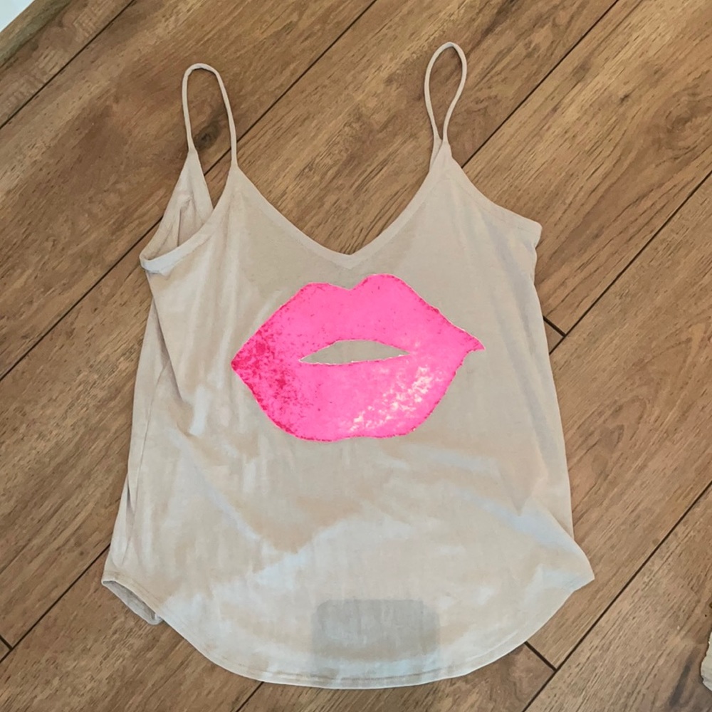 Chaser brand - lip tank. Super cute worn once! Size medium